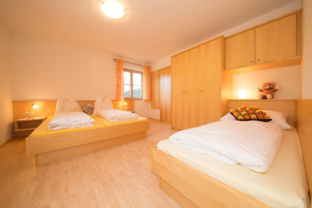 Apartament Bio-Bauernhof Einberghof Pfarrwerfen Pokój zdjęcie